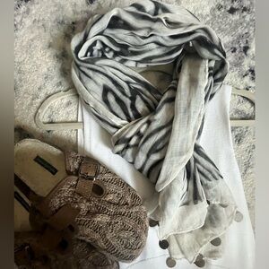 Elegant Black White and Gold Scarf